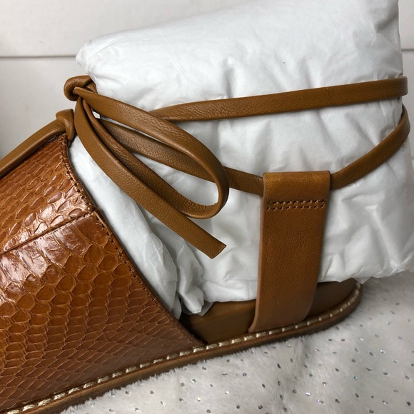 Vince Forster Leather & Watersnake Gladiator Ankle-Wrap Sandals NEW 6 Hazelnut - Picture 7 of 7